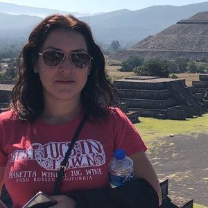 Meet your Posher, Diana